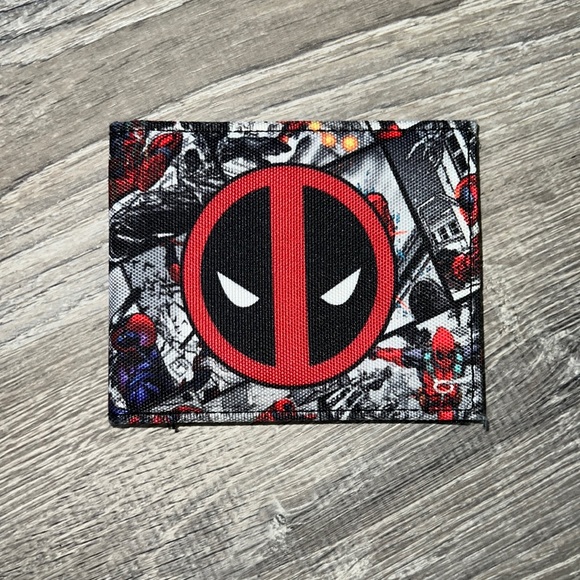 Marvel Other - Marvel Deadpool Wallet